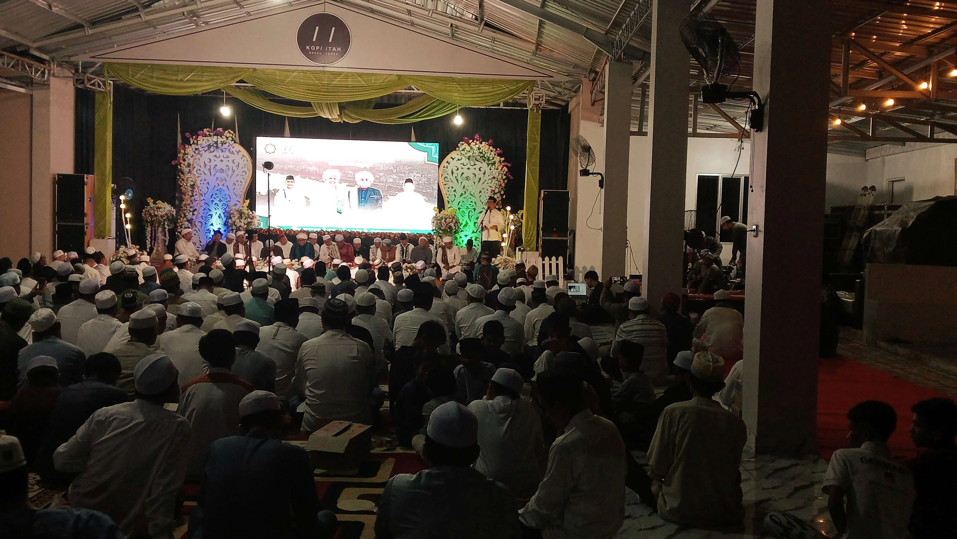 Calon Bupati Terpilih Barito Utara H. Shalahuddin Bersama Gogo Purman Jaya Gelar Maulid Akbar