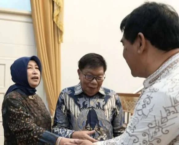 Ketua DPRD Barito Utara Hj. Mery Rukaini Hadiri Ramah Tamah dan Sukuran Pelantikan Shalahuddin - Felix di Palangka Raya