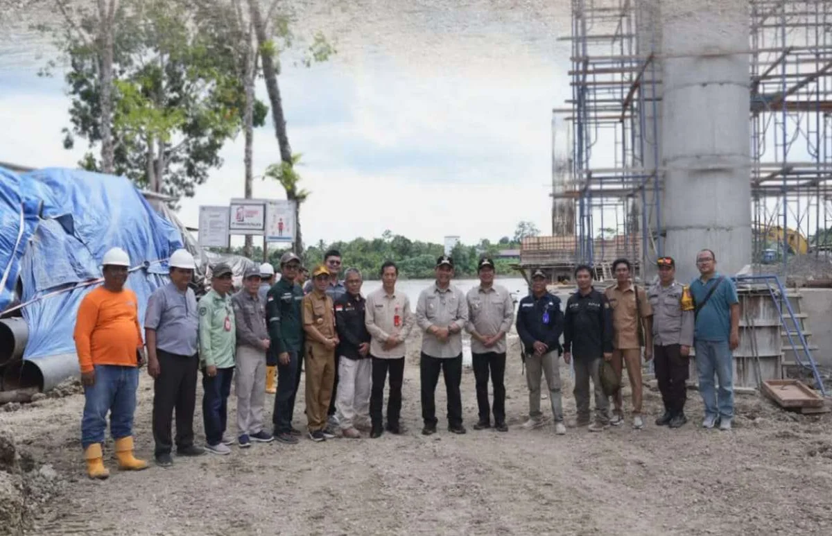 Bupati H. Shalahuddin Bersama Dinas Pendidikan dan Kesehatan Berkunjung Ke Pelosok, PUPR Diminta Kawal Proyek Jembatan