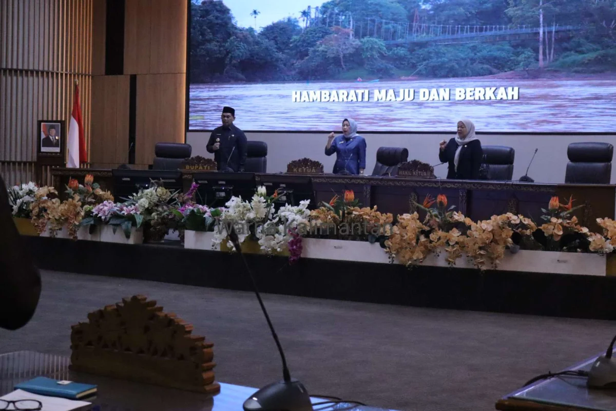 DPRD Sampaikan Respons Resmi Atas Pidato Pengantar Bupati Barito Utara Tentang 5 Raperda