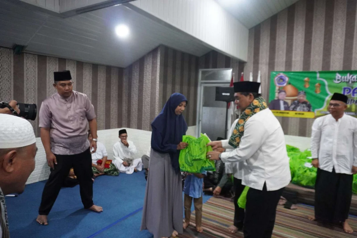 Bupati Barito Utara Hadiri Bukber Pakuwojo di Senyiur