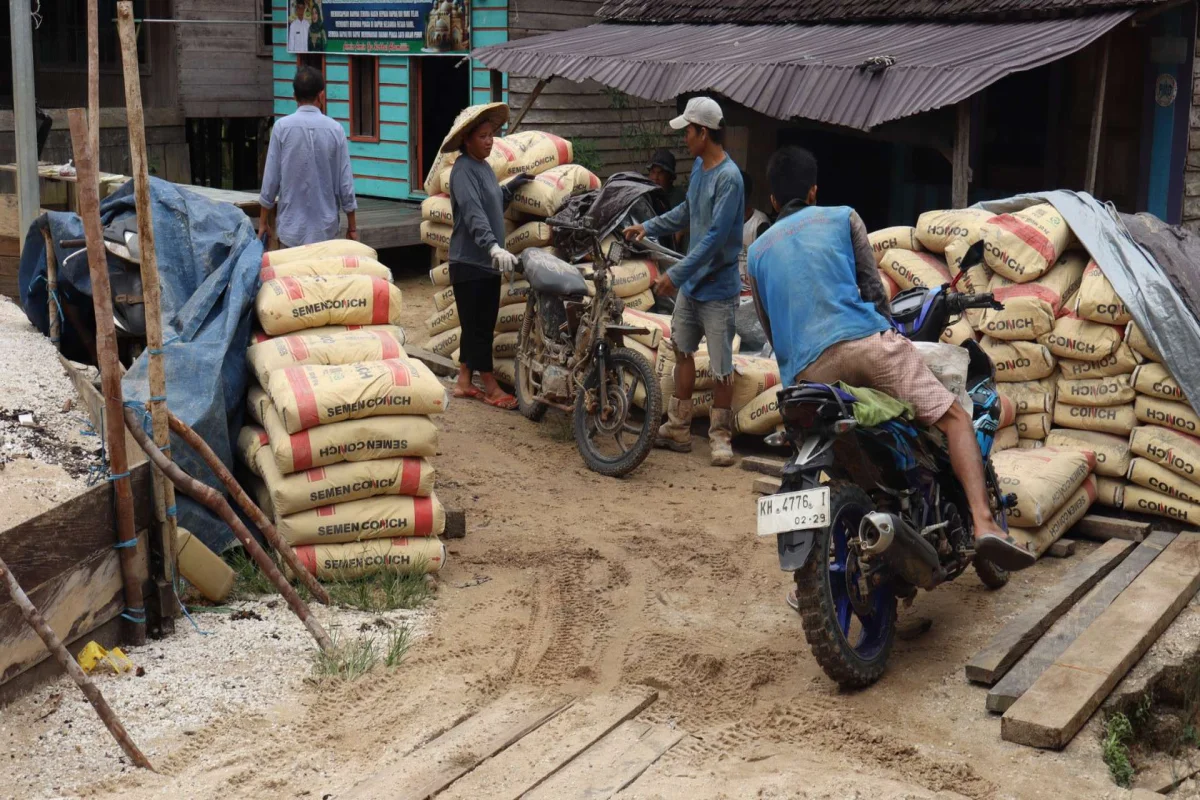 Pembangunan di Desa Muara Pari Sempat Diduga Mangkrak, Simak Cek dan Re-Check Lewat Jalan Ekstrem Ini