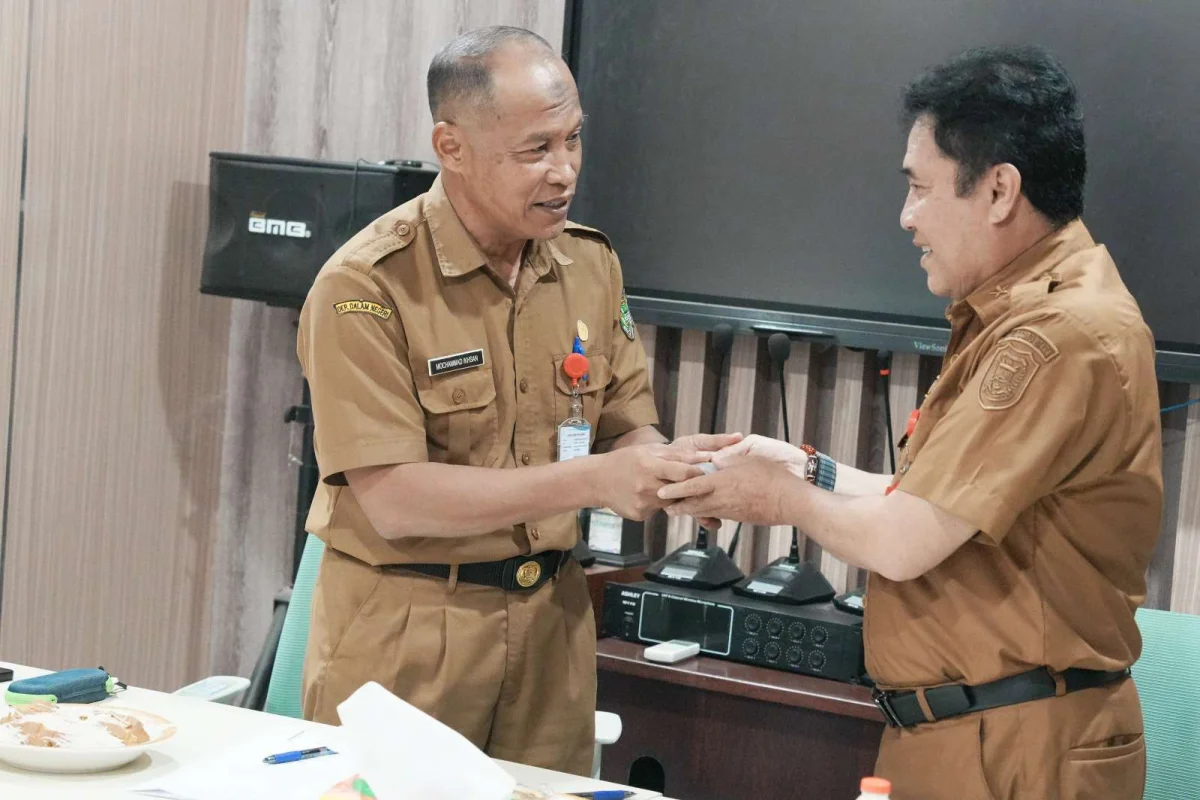 Kepala Dinas Diskominfosandi Barito Utara Baru Dijabat H. Ardian, H. M Ikhsan Nakhodai BPBD