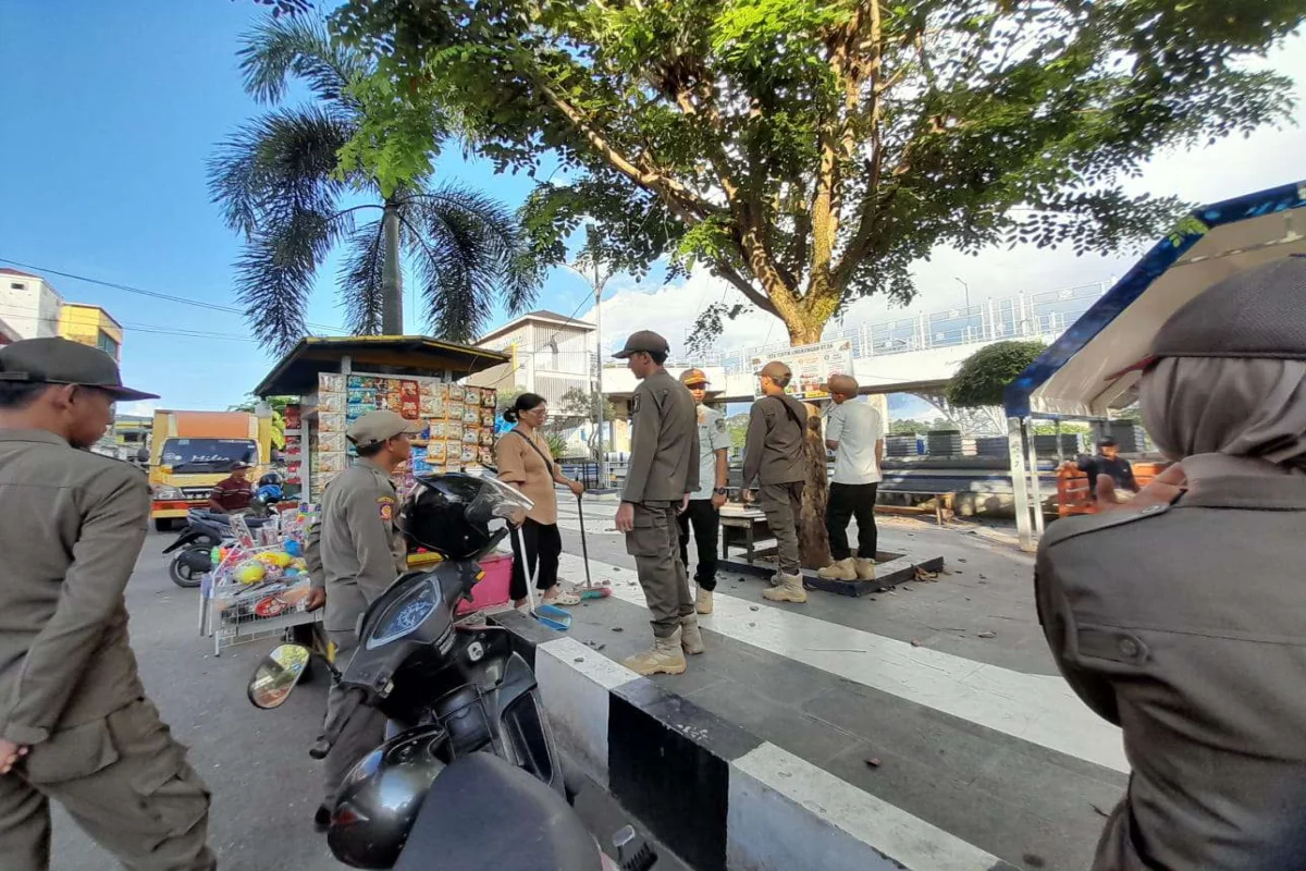 Satpol PP Barito Utara Patroli Rutin, Sambangi Beberapa Kawasan Kota Muara Teweh