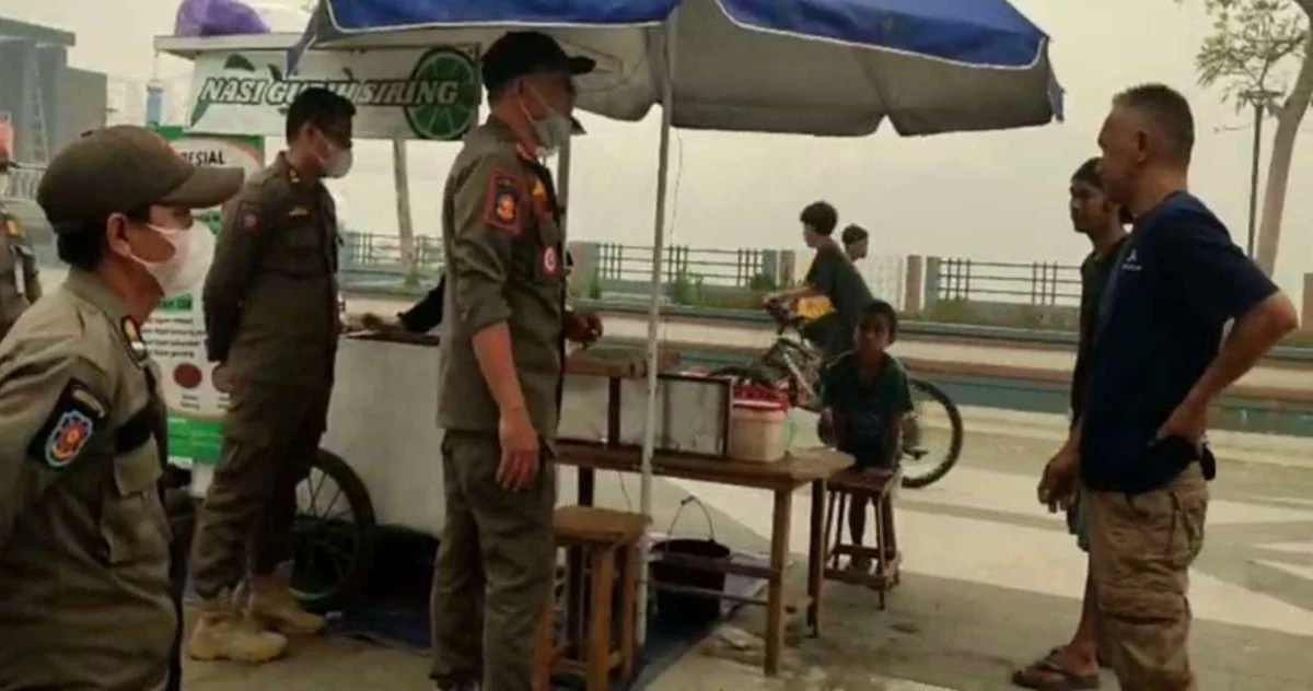 Lakukan Penertiban Kawasan Waterfront City Sesuai Perda, Satpol PP Barito Utara Imbau Bijak Bermedsos