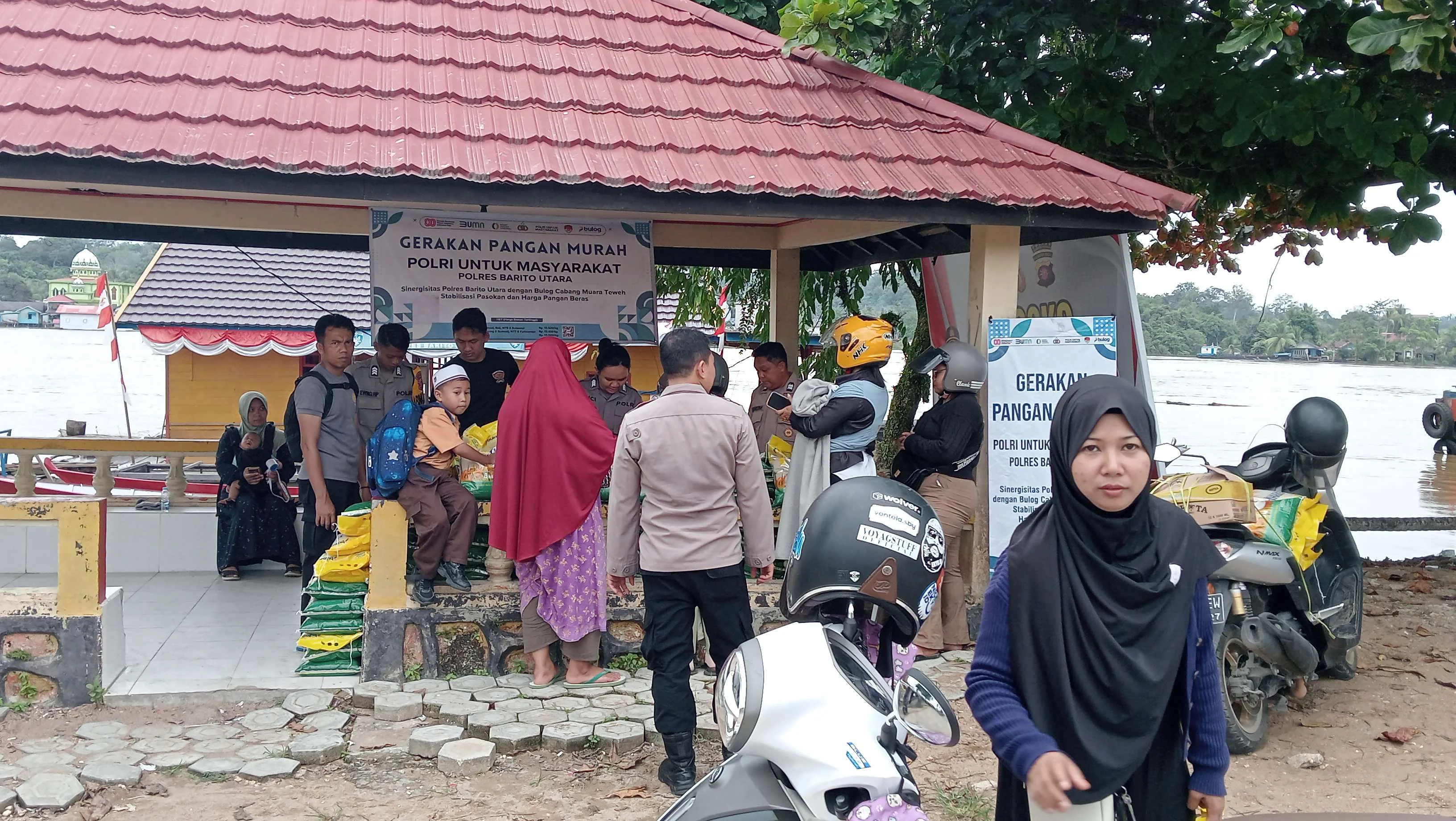 Polres Barito Utara Tetap Gelar Pasar Murah, Warga Berikan Apresiasi Tinggi